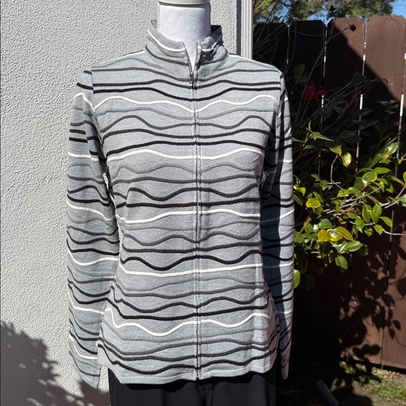 Coldwater Creek Gray and Black Wavy Stripe Cardigan - Picture 2 of 7